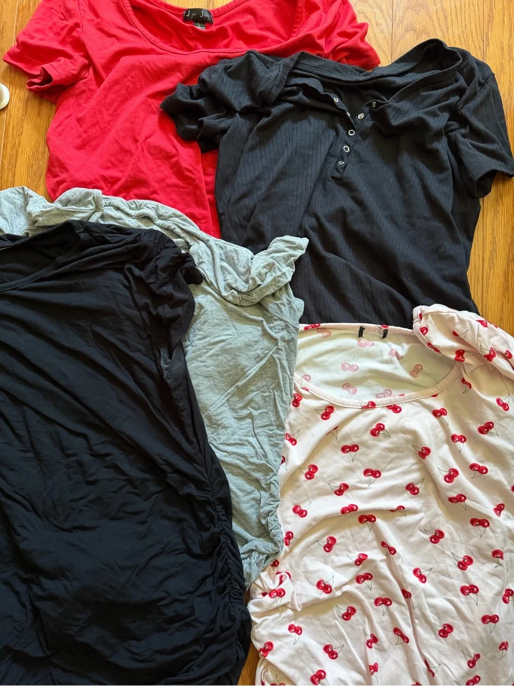 Lot of 5 maternity shirts Cherry Print and Solid Short Sleeve Tops Shirt large